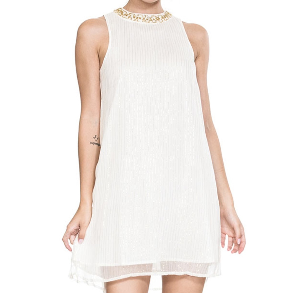 SLEEVELESS OPEN BACK NECK POINT MINI DRESS